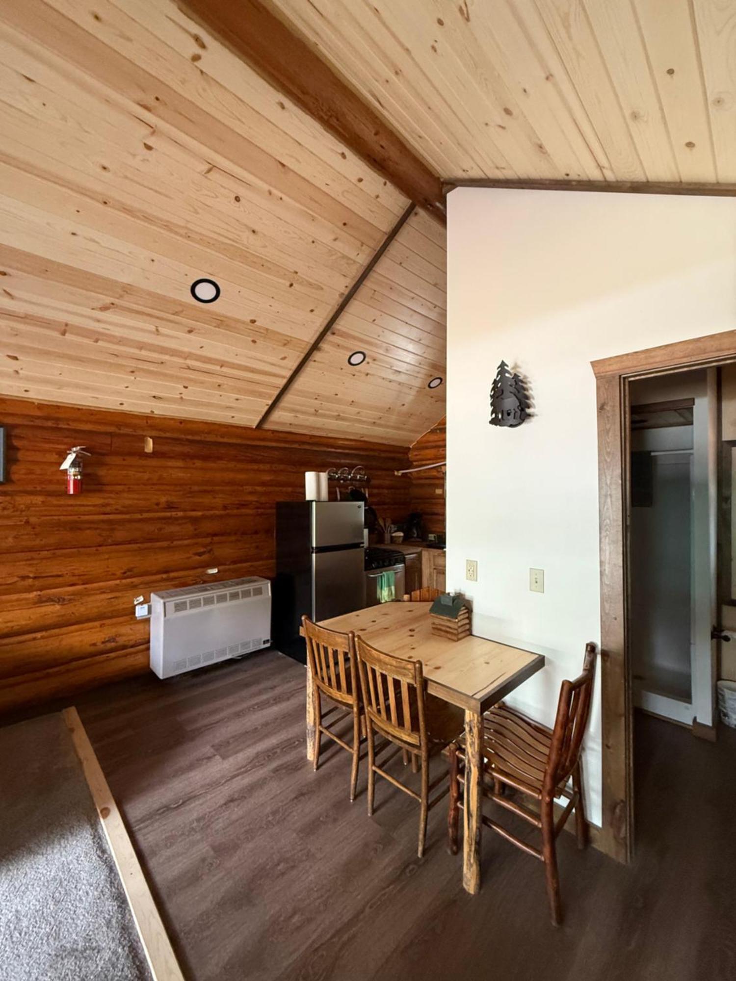 Silver Gate Lodging Кук-Сіті Екстер'єр фото